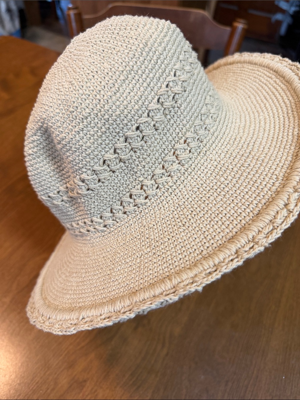 Women’s Cream Crochet Sun Hat-Lightweight Beach Hat